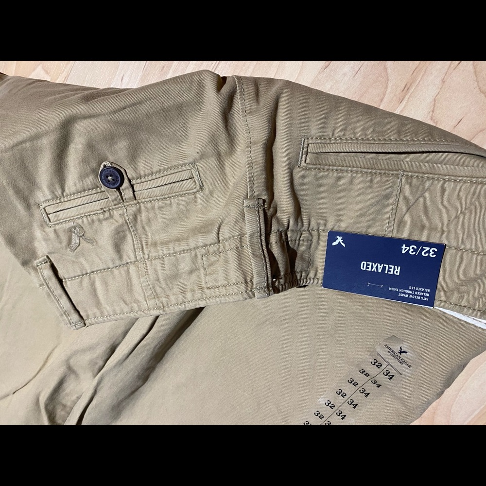 New AE khaki pants